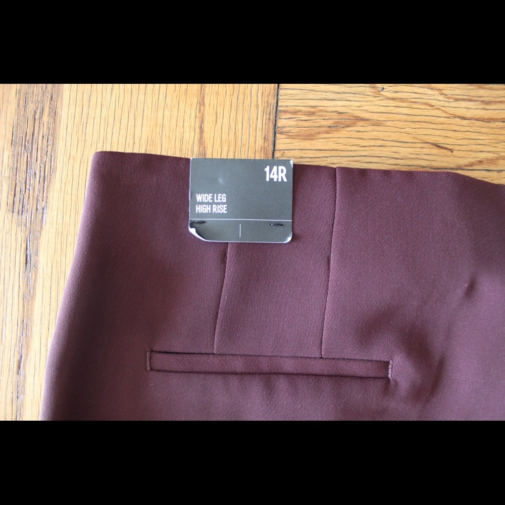 Wide leg suiting pants - Picture 3 of 4